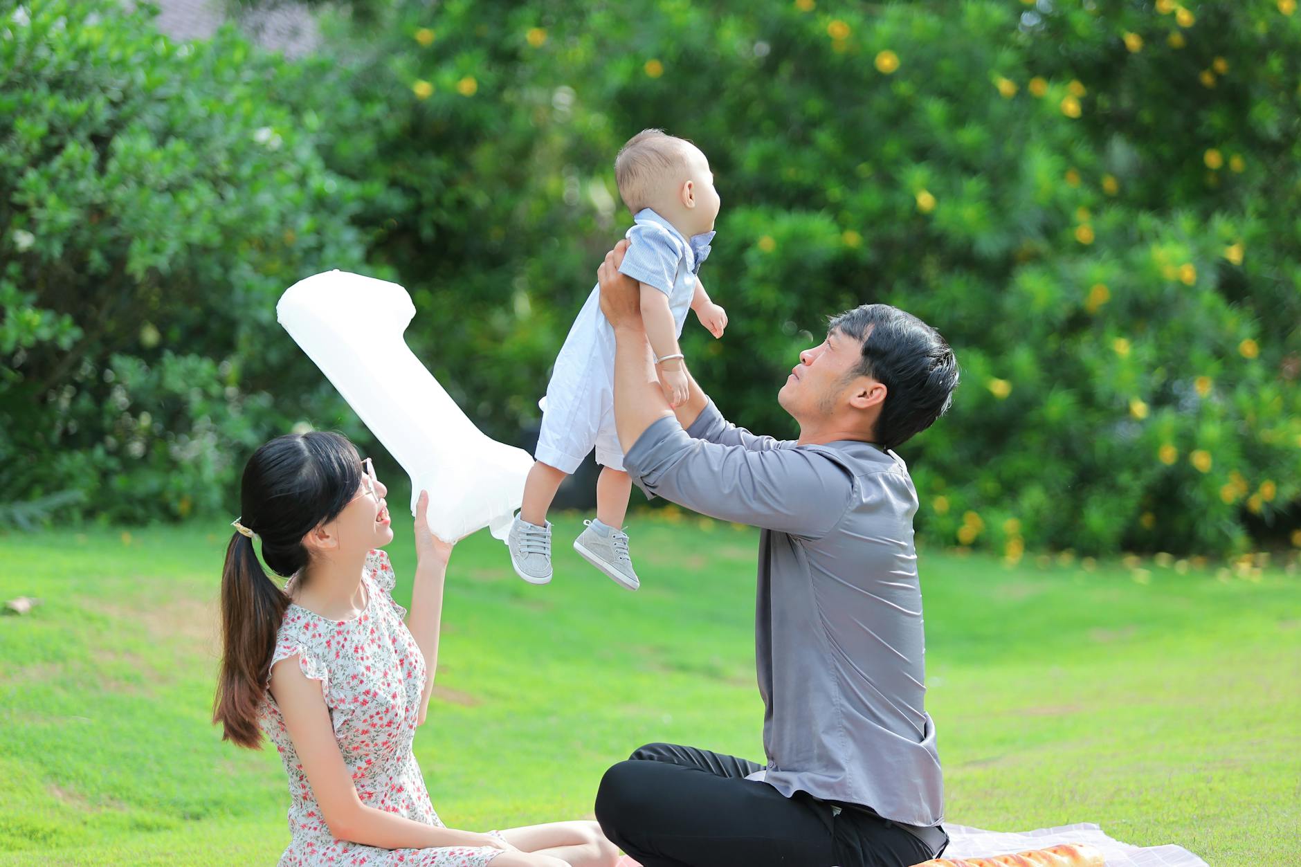 Young Family Activities 13020476